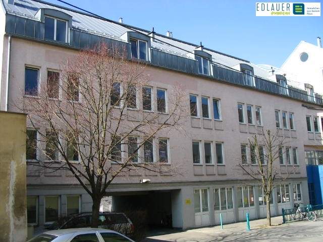 Tiefgaragenabstellplätze in der Innenstadt zu vermieten!