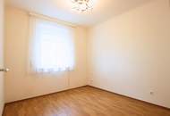 WIE NEU! Moderne 2 Zimmer Wohnung mit Loggia in Top Lage!