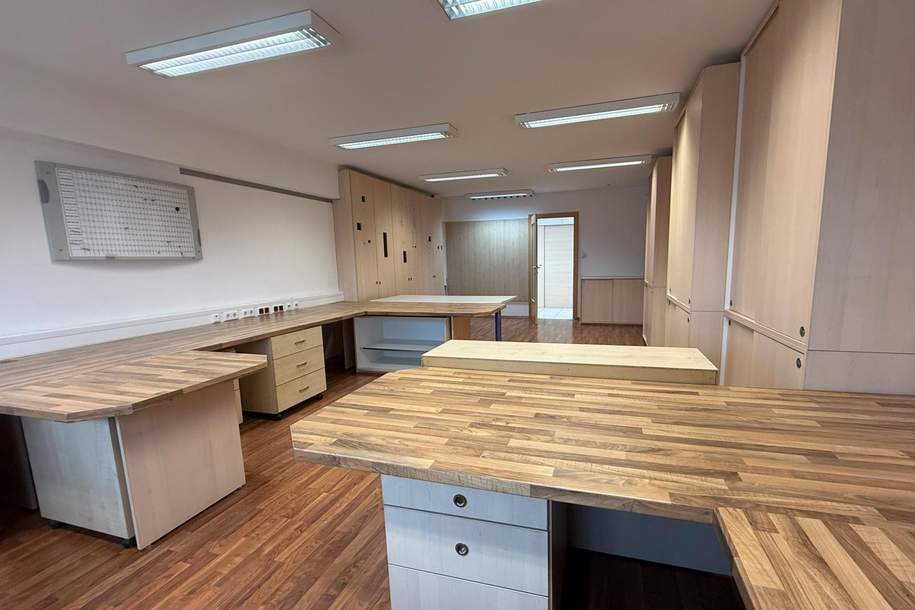 Büroräumlichkeiten im OG des Lagerhaus Loosdorf (zwei Büros), Gewerbeobjekt-miete, 1.535,00,€, 3382 Melk