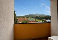 2-Zimmer-Wohnung im obersten Stock mit Lift, Loggia &amp; Ausblick - Provisionsfrei