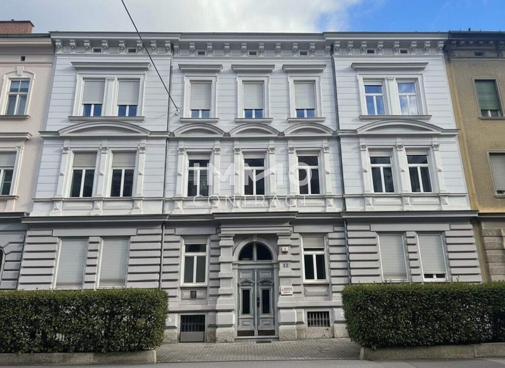 REPRÄSENTATIVE RÄUMLICHKEITEN FÜR BÜRO ODER KANZLEI AB SOFORT IN DER KLOSTERWIESGASSE ZU VERMIETEN