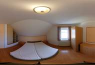 Golfer und Thermenliebhaber aufgepasst! Entzückende ruhige Terrassenwohnung mit Reihenhauscharakter