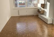 Provisionsfrei | Top sanierte 2-Zimmer-Wohnung | ruhig &amp; hell | Lift | sofort bezugsfertig