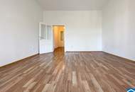 In U-Bahn-Nähe: Singlewohnung in wunderschönem Altbau