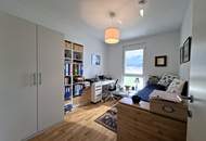 Neuwertige 2-Zimmer-Eigentumswohnung mit Südbalkon, Lift und Carport