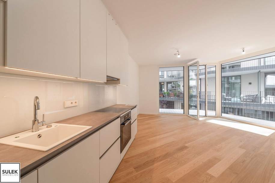 *** VIDEO-TOUR: Ab sofort beziehbar ~ Hochwertige 2-Zimmer-Wohnung mit großer Freifläche in der Josefstadt ***, Wohnung-miete, 1.587,82,€, 1080 Wien 8., Josefstadt