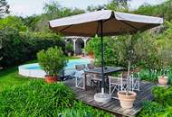 "Zwei Häuser, ein Paradies – Traumhaftes Anwesen mit Naturgarten und Pool"