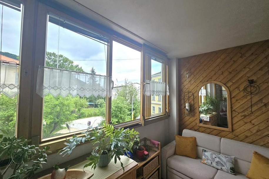 Gepflegte 3-Zimmer-Wohnung mit Loggia in zentraler Lage, Wohnung-miete, 1.100,58,€, 4810 Gmunden