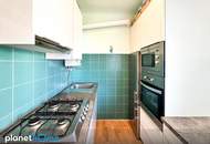 Durchdachter Wohntraum! Charmante 2-Zimmer-Wohnung mit Loggia in super Lage