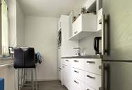 Singles aufgepasst! Gepflegte, helle 1-Raum-Wohnung mit idealer Raumaufteilung in Steyr Münichholz: komfortabel, erschwinglich und mitten im Grünen! Praktischer Abstellraum, Aufzug und modernes Badezimmer inklusive!