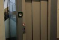 Perfekt geschnittene 3 Zimmer Altbauwohnung, direkt am Wallensteinplatz