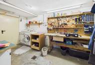 Gepflegtes Einfamilienhaus mit vielseitiger Raumaufteilung und liebevoller Gartenanlage