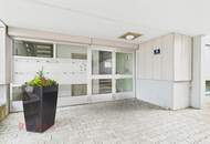 Investoren aufgepasst: 2-Zimmer Dachgeschosswohnung mit Seeblick in Lochau!