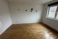 renoviertes Wohnhaus mit kleinem Garten zu verkaufen