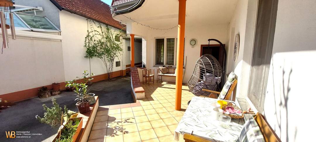Beste Lage Neusiedl am See: 3 Terrassen, 10 Zimmer, 230m² Wohnfläche, Garten & Seeblick