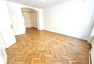 ALTBAU. FLÜGELTÜREN. LIEBLINGSLAGE! Großzügiges Wohnen im 9. Bezirk! Traumhaft schönes Altbauhaus + Ruhige Seitengasse + Altbaucharme!