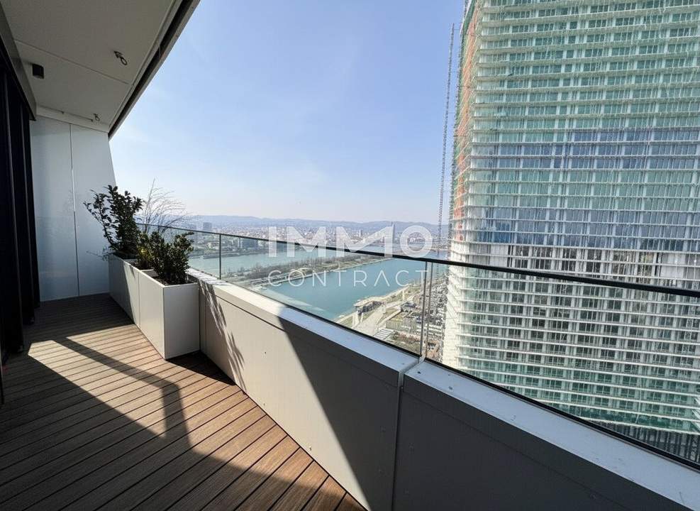 Top-Grundriss, fantastische Ausstattung und viele Annehmlichkeiten (Gym, Pool, Lounges, Doorman usw.) - Erstbezug