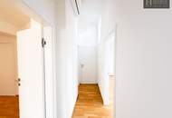 Elegante Dachgeschosswohnung mit Terrasse, Klimaanlage &amp; Smart-Home
