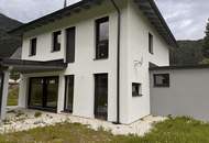 RESERVIERT Erlebe Luxus: NEUBAU Einfamilienhaus in 9751 Sachsenburg, 5 Zimmer, 139 m², Terrasse, Stellplatz, Carport, 2 WCs, 2 Bäder, SCHLÜSSELFERTIG!!!