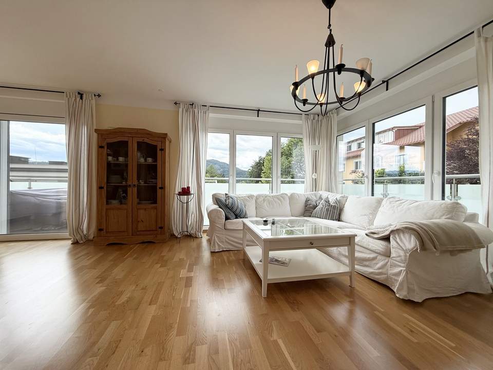 Charmante 2-Zimmer-Wohnung mit Wörthersee-Blick in Pörtschach! Zweitwohnsitz möglich!