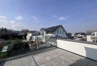 Erstbezug !! Traumhafte Doppelhaushälfte , Wohnkeller mit Garten und 2 Stellplätzen!