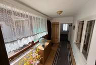 *PREISREDUKTION* Gepflegtes Landhaus in ruhiger Lage mit Innenhof