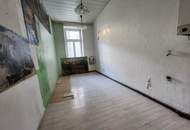 3-Zimmer Wohnung, 86m² etwas renovierungsbedürftig