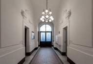 Hofseitiger 2-Zimmer-Altbau mit Balkonoption!