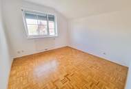 Helle 4 Zimmer-Wohnung mit Garage