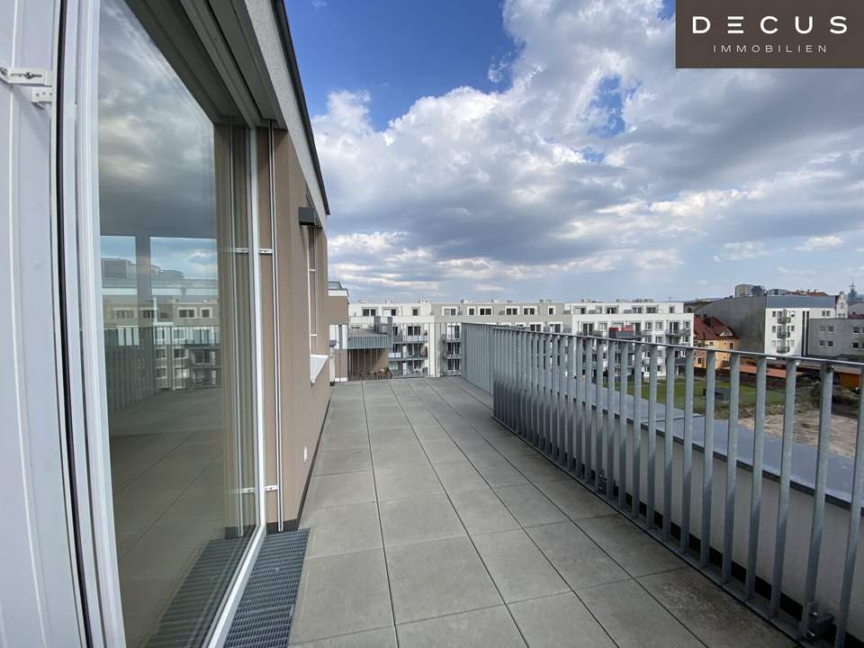 4-ZIMMER | LUXUS IM HERZEN DER STADT | TRAUMHAFTE DG-WOHNUNG | 95M² TERASSEN - AB OKTOBER