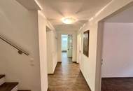 Großzügiges Wohnhaus mit Pool, Heimkino und Sauna in ruhiger Lage!