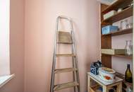 ++Rarität++ Großzügige Stilaltbauwohnung zum Sanieren in Bestage!