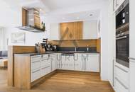 Möbliertes Reihenhaus mit Garten, Sauna und Hahnenkamm-Blick