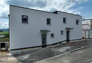 Moderner Neubau – Wohnhaus Nr. 30 mit Terrasse u. Garten