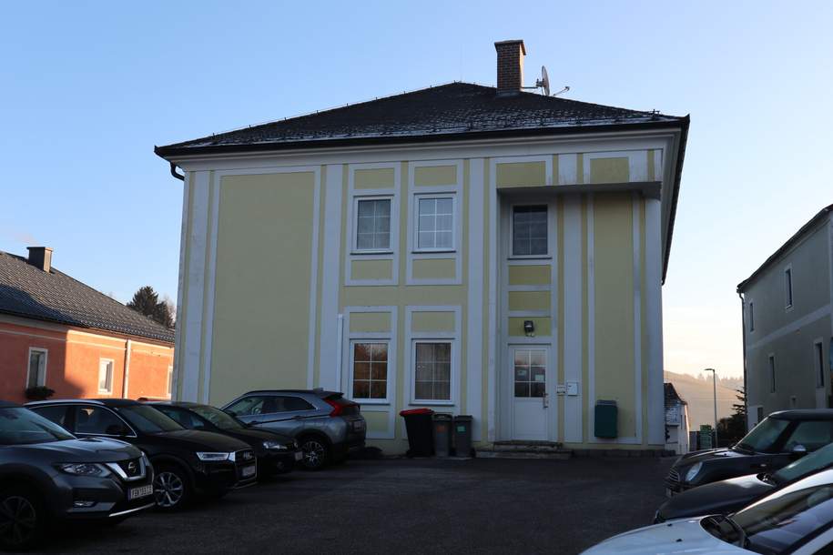 Mietwohnung im Raiffeisenbankgebäude, Wohnung-miete, 817,49,€, 4363 Perg