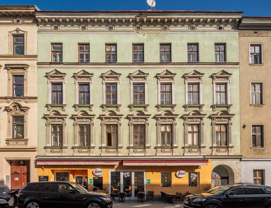 ++H40++ Sanierungsbedürftige 3-Zimmer Altbau-Wohnung, viel Potenzial!