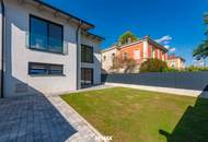 Topmodernes, Neubau - Einfamilienhaus in Zentrumslage mit Küche, Garage und Parkplatz!