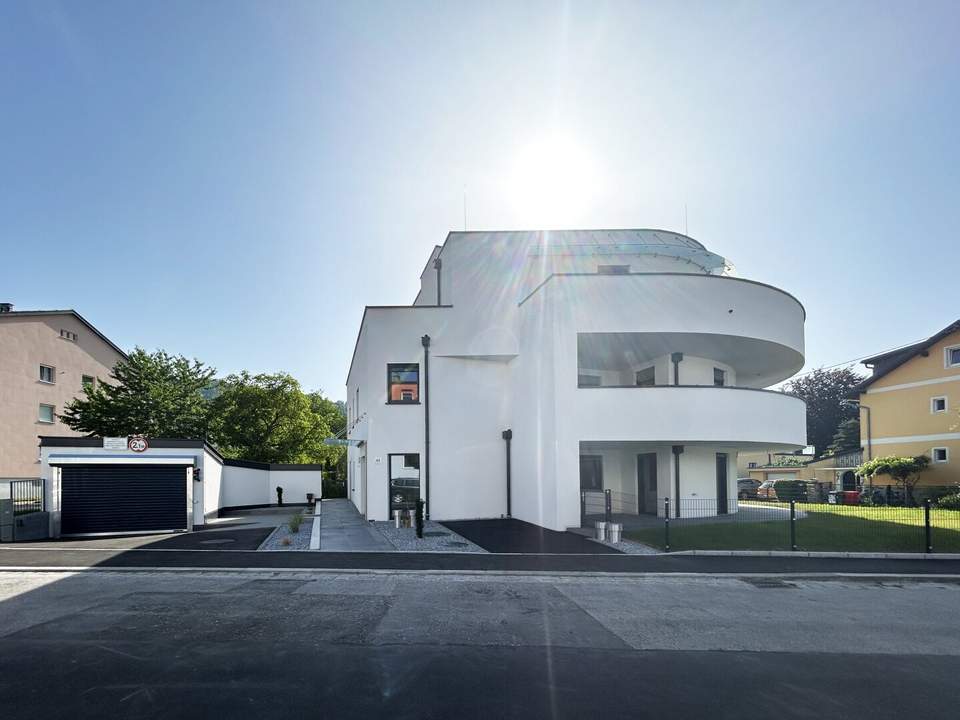 Eigentumswohnung mit großem Balkon (Linz/Urfahr) - Eine runde Sache