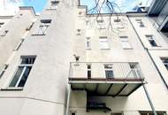 Entzückende Altbauwohnung mit Sanierungsbedarf! Balkon optional möglich! Grüner Innenhof + Ruhelage + Schönes Altbauhaus! Jetzt selbst gestalten und einziehen!