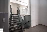 Geschäftslokal mit breiter Straßenfront, großen Schaufensterflächen und flexiblem Grundriss nahe Mariahilferstraße