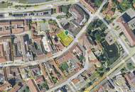 Historisches Stadthaus – mit Grünfläche & Anleger-potenzial, Gastro & Wohnung