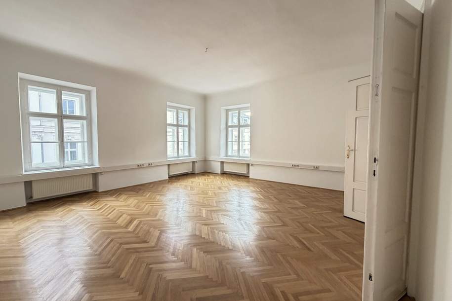 Stilvolles Altbaubüro - oder Praxisfläche mit Balkon in bester Innenstadtlage, Gewerbeobjekt-miete, 2.196,35,€, 8010 Graz(Stadt)