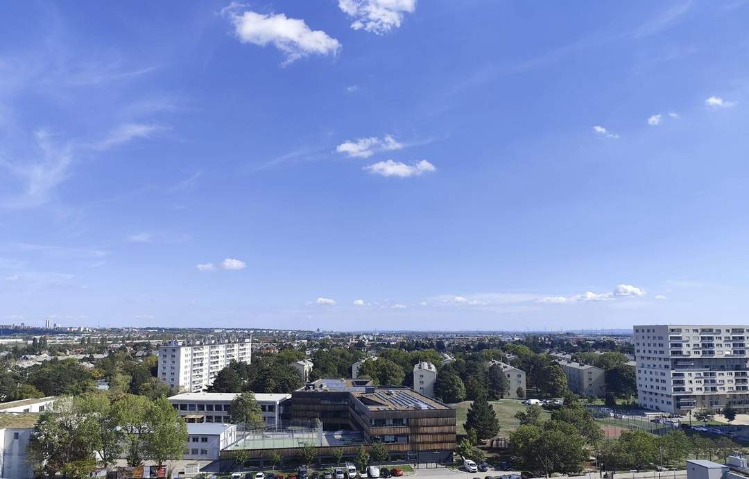 Mega-Aussicht! |10.-letzter Stock |1Min zu U6 |Kein Getrampel von oben! 2 Zim +22m2 Terrasse