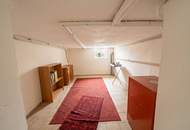 Großzügiges Wohnhaus auf sonnigem Grundstück -ruhige Siedlungslage