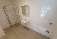 Sehr helle 2-Zimmer-Wohnung mit überdachter Terrasse