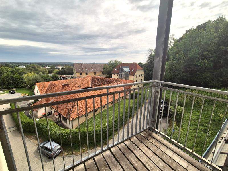 Großzügige Mietwohnung (88m²) mit Balkon in zentraler Lage in Fürstenfeld!