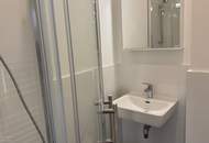 Wohnen im Mehrfamilienhaus / 8 Zimmer, 3 Bäder, 2 Eingänge