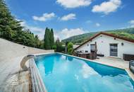 Luxuriöse Villa im Wienerwald – Beheizter Salzwasserpool, Gartenparadies & Premium-Parkmöglichkeiten