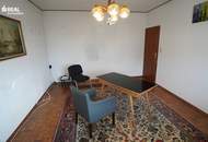 Schönes Stadt-Mehrparteien/Zinshaus mit Geschäftslokal nähe Zentrum