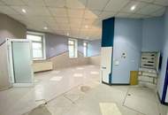 LAGER nahe Lugner City